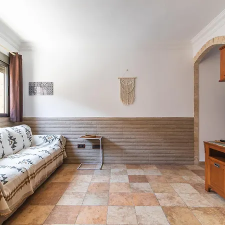 Home2book Cozy 2 Min From